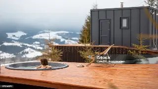 抚摸岁月的痕迹：南昌按摩历史探秘，解锁千年养生密码 海报