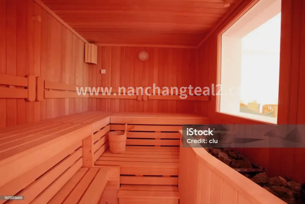 桑拿房内部